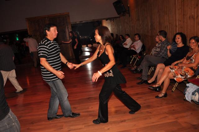min 2010 10 17 station danse 079